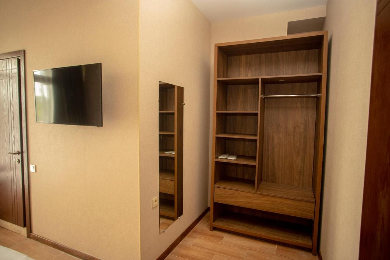 Pollux Hotel Batumi Eksteriør billede